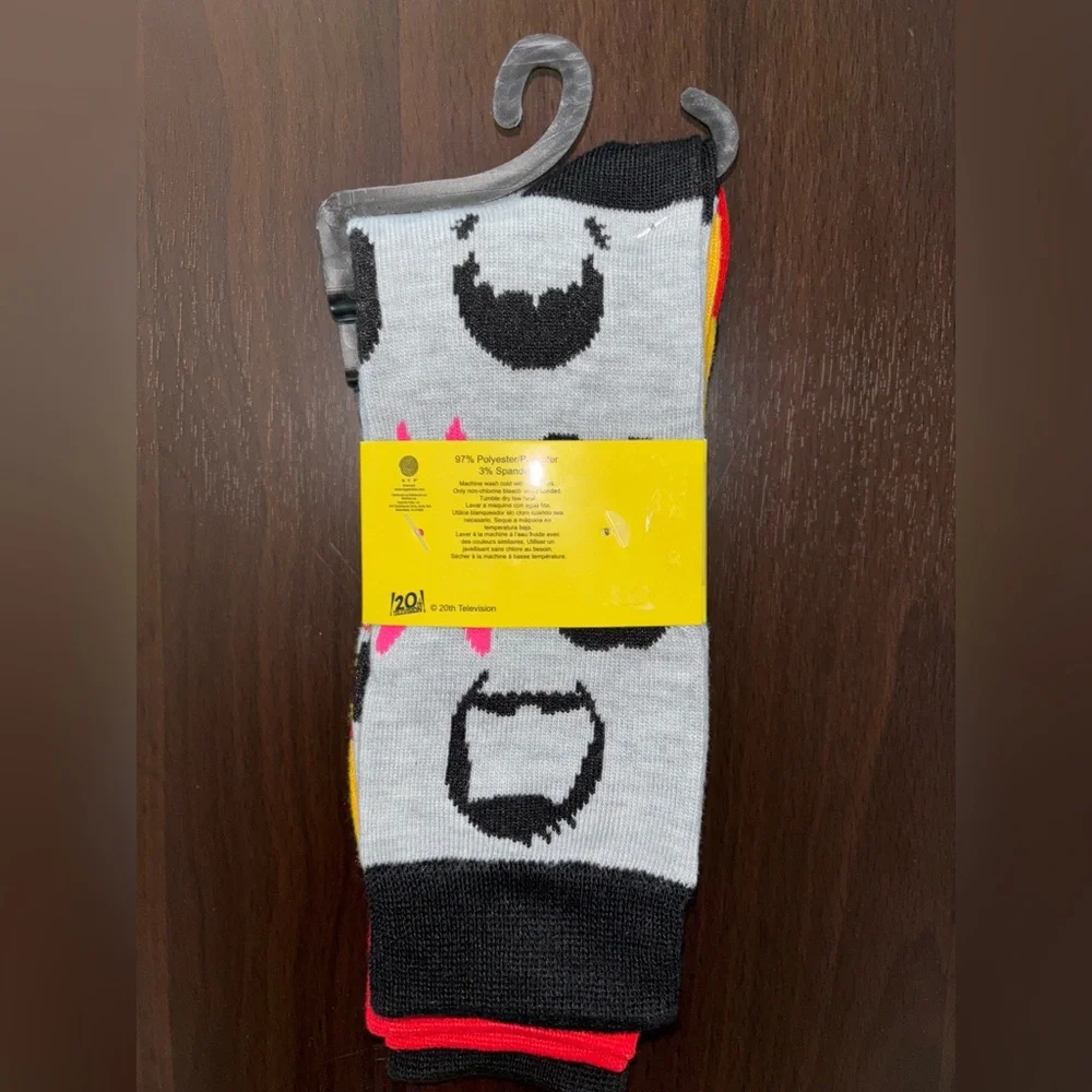 BOB’S BURGERS NOVELTY CREW SOCKS NWT MEN’S SHOE SIZE 6-12